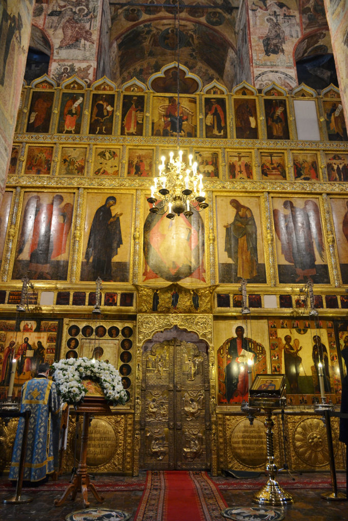 Иконостас Благовещенского собора.