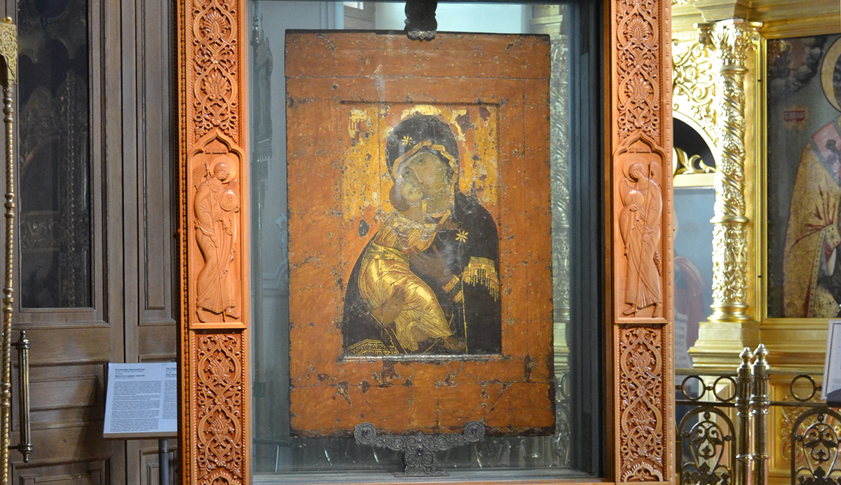 Владимирская икона Божией Матери в храме Николая Чудотворца в Толмачах, Москва.