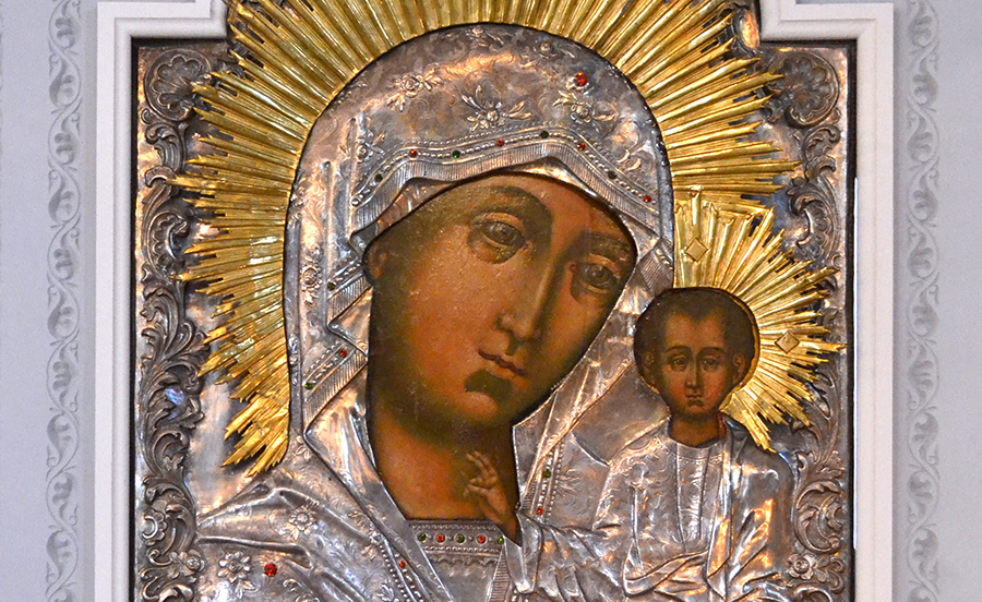 Казанская икона Божией Матери храма Усекновения главы Иоанна Преддечи, что под Бором, Москва.